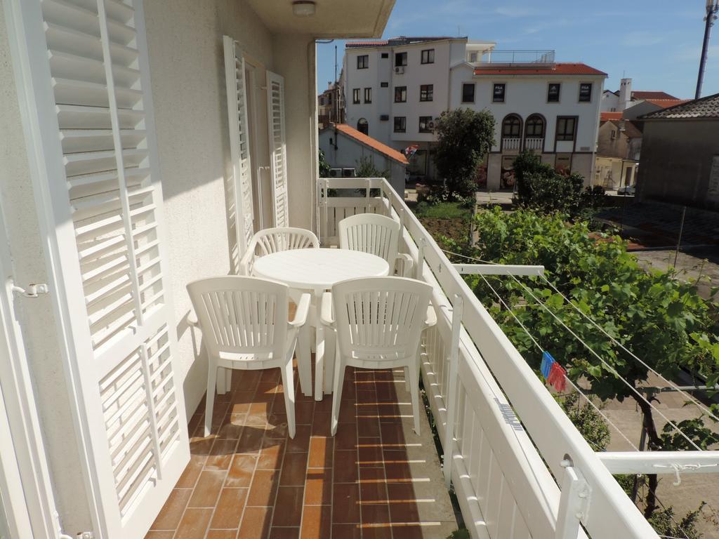 Apartment Vidas Novalja Exterior foto