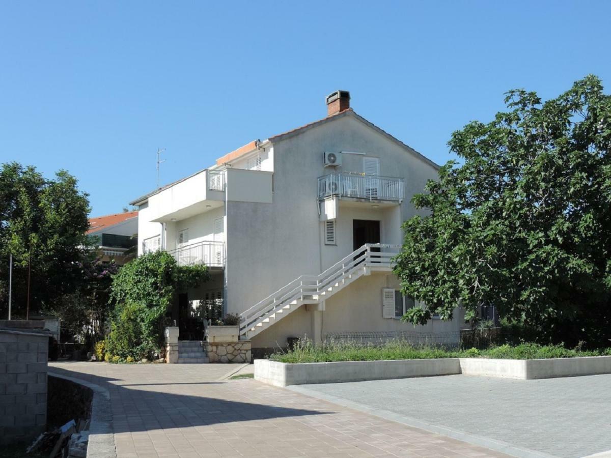 Apartment Vidas Novalja Exterior foto